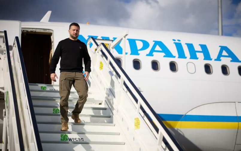 Зеленський прибув до Вірменії на саміт європейських лідерів: з ким зустрінеться